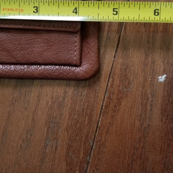 2 pc. Spikes & Sparrow Crossbody Handbag Purse Shoulder Bag w/ Coin Wall… - Picture 7 of 10